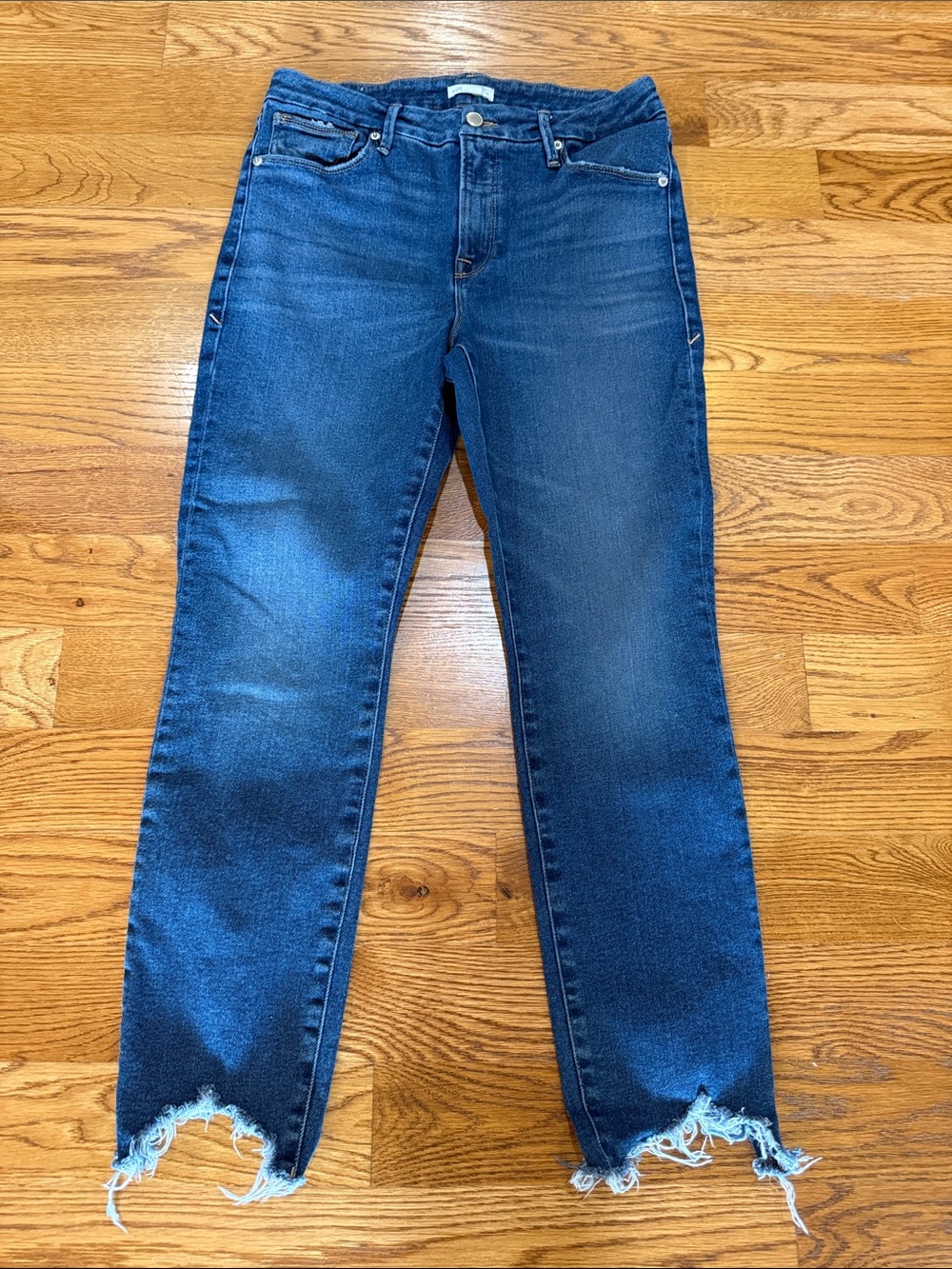 Good American Good Legs Cigarette Jeans 8/29 Blue842 Chew Hem